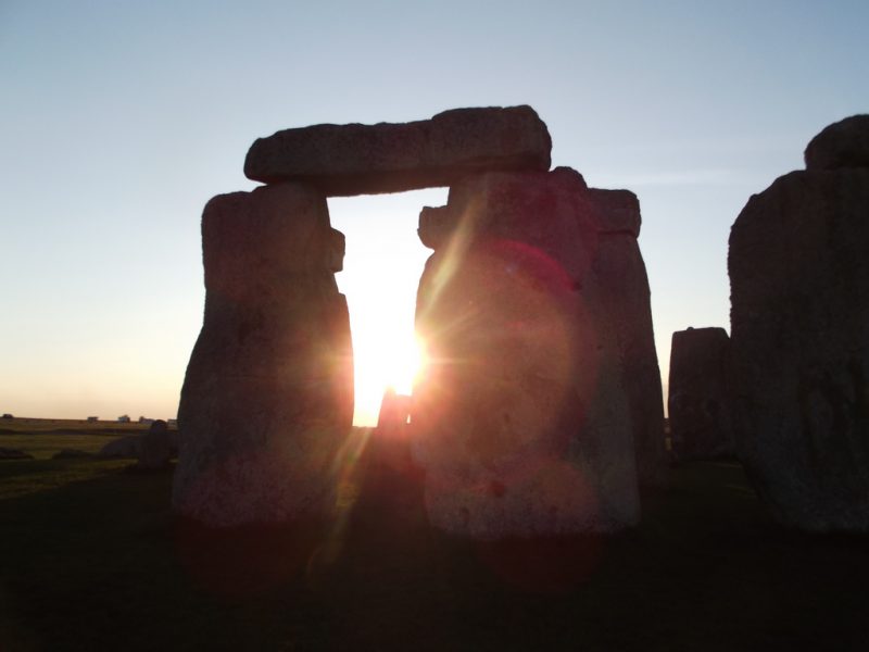 Május 1 Stonehenge-ben