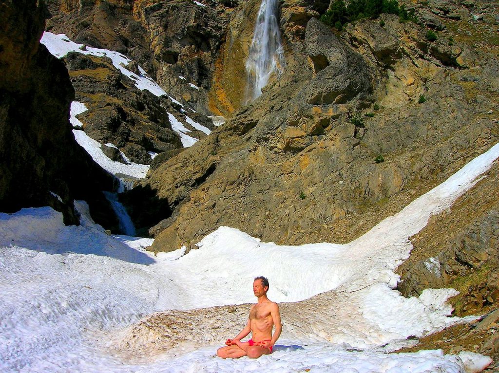 A Tummo gyakorlásának valódi célja az, hogy a gyakorló egy komplex fiziológiai és pszichológiai átváltozást éljen meg, amely újszerű, letisztultabb világlátást eredményez.